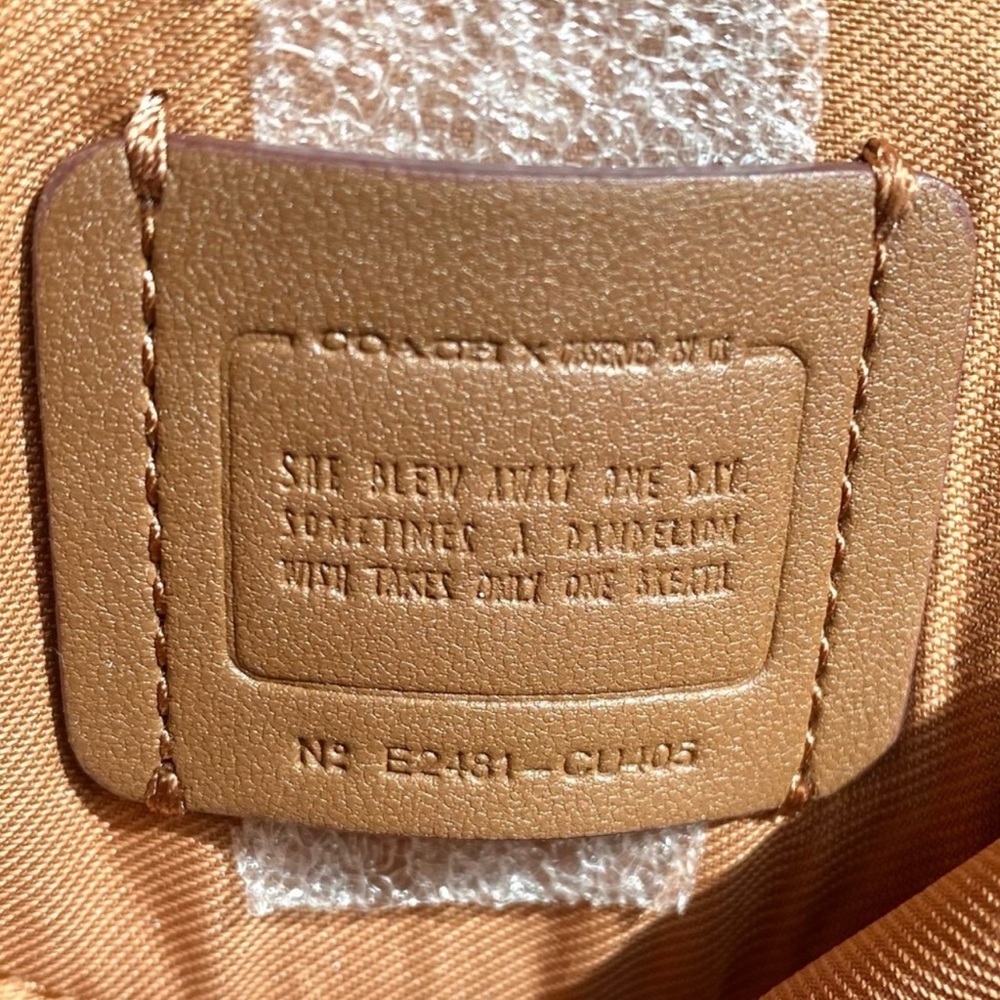 Coach X Observed By Us Heart Wristlet In Signature Canvas! NWT๐ - Picture 7 of 11